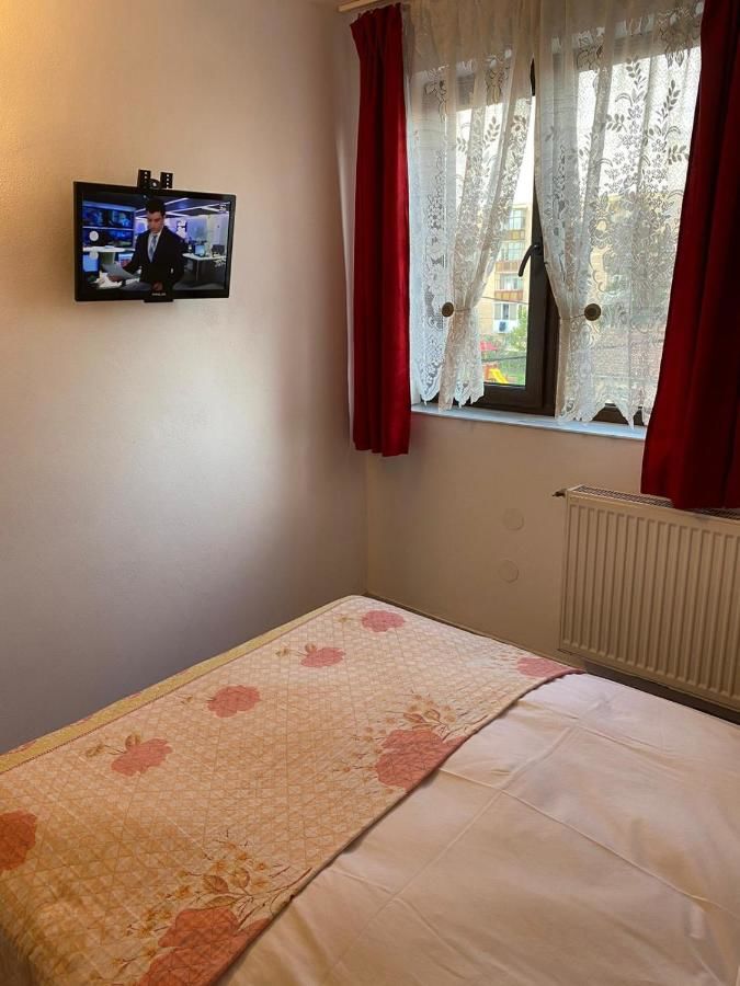 Отель Pensiune Turist Сибиу-16