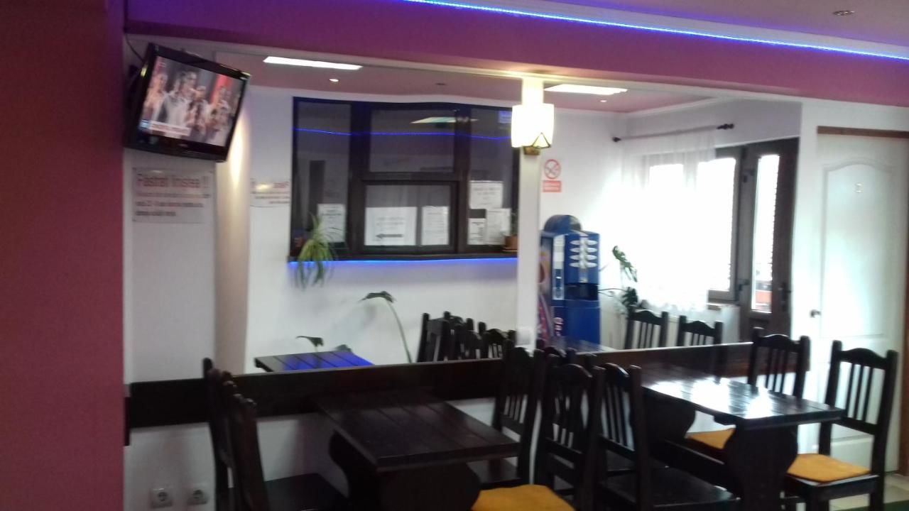 Отель Pensiune Turist Сибиу-43
