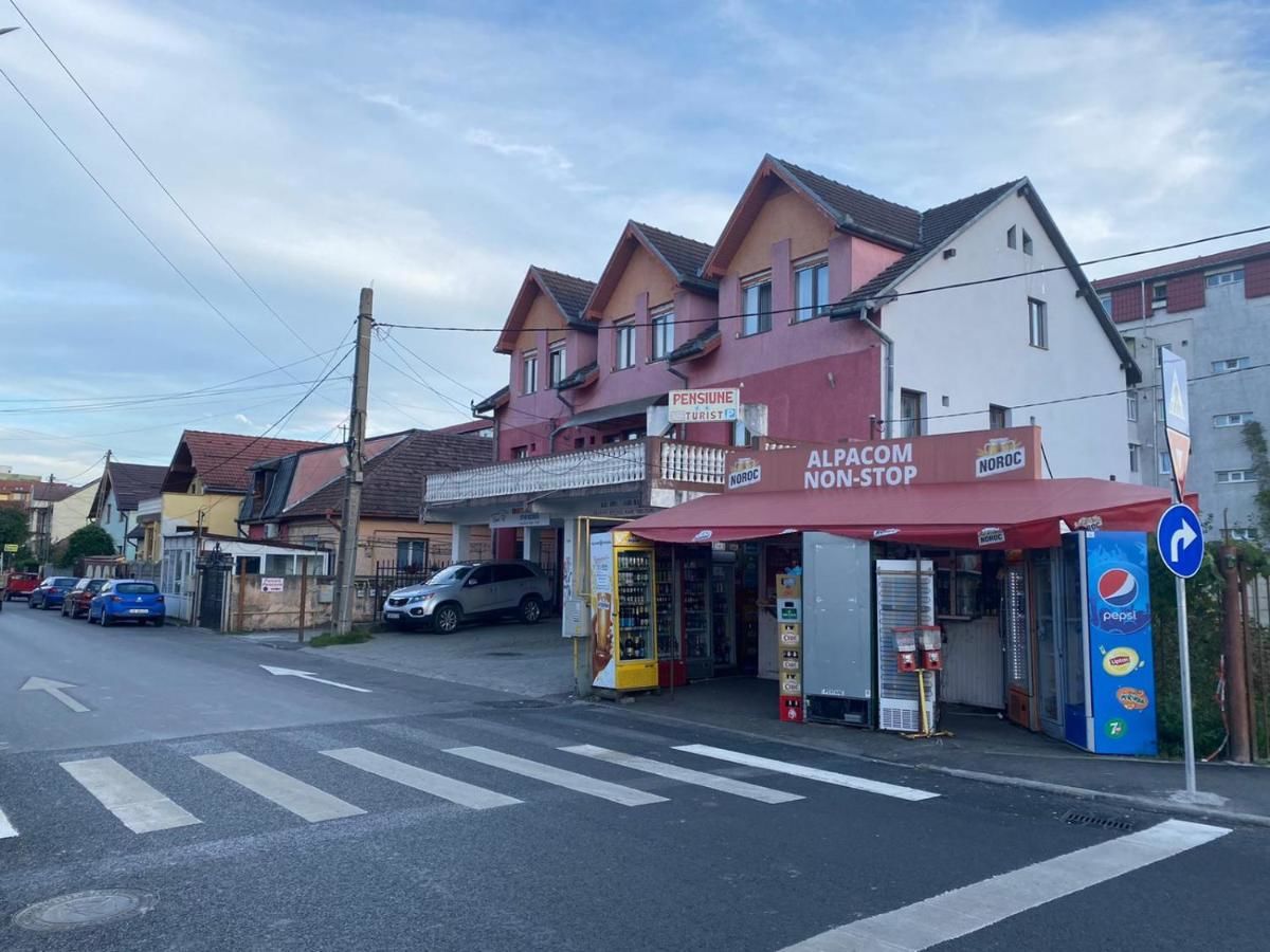 Отель Pensiune Turist Сибиу-11